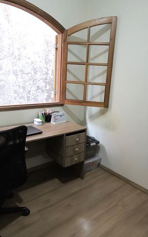 Casa à venda com 150m², 3 quartos e 2 vagas Casa à venda com 150m², 3 quartos e 2 vagasQuarto 2