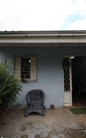 Casa à venda com 120m², 3 quartos e 1 vagaFachada