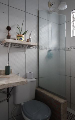 Casa à venda com 120m², 3 quartos e 1 vagaBanheiro da Suíte 1