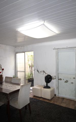 Casa à venda com 120m², 3 quartos e 1 vagaSala