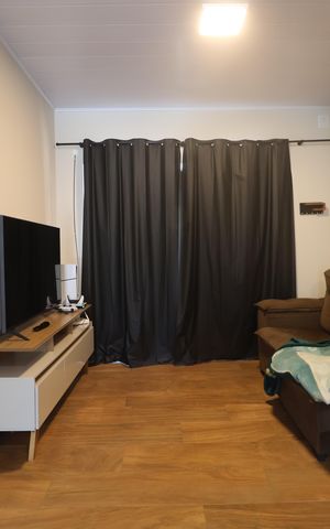 Casa à venda com 200m², 3 quartos e 2 vagasSala