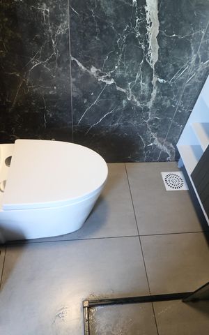 Casa à venda com 200m², 3 quartos e 2 vagasBanheiro