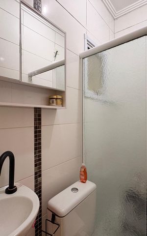 Apartamento à venda com 44m², 2 quartos e 1 vaga Apartamento à venda com 44m², 2 quartos e 1 vagaBanheiro