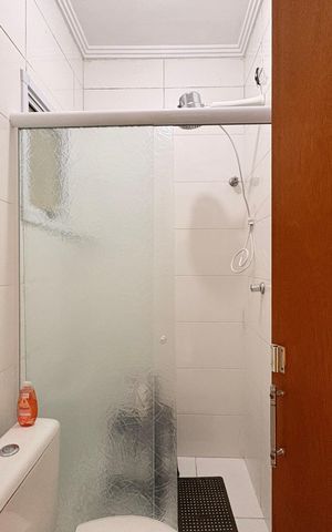 Apartamento à venda com 44m², 2 quartos e 1 vaga Apartamento à venda com 44m², 2 quartos e 1 vagaBanheiro
