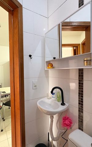 Apartamento à venda com 44m², 2 quartos e 1 vaga Apartamento à venda com 44m², 2 quartos e 1 vagaBanheiro