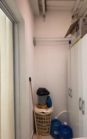 Apartamento à venda com 44m², 2 quartos e 1 vaga Apartamento à venda com 44m², 2 quartos e 1 vagaLavanderia
