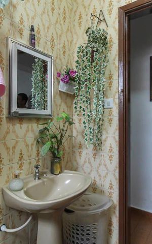 Casa à venda com 125m², 2 quartos e 3 vagas Casa à venda com 125m², 2 quartos e 3 vagasBanheiro