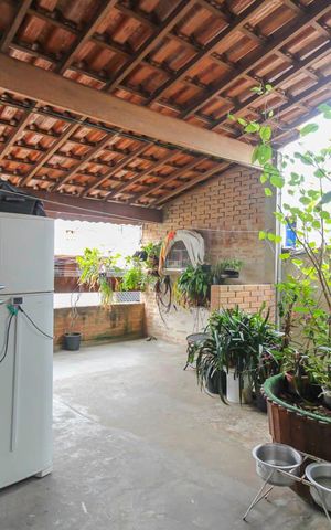 Casa à venda com 125m², 2 quartos e 3 vagas Casa à venda com 125m², 2 quartos e 3 vagasÁrea de Serviço