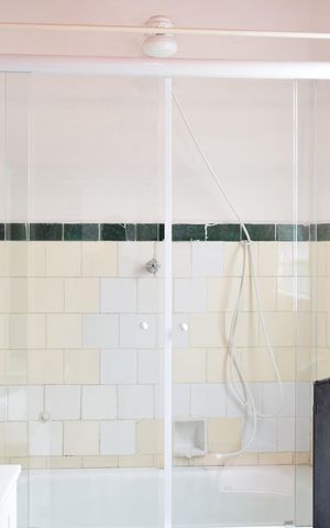 Apartamento para alugar com 87m², 2 quartos e sem vagaBanheiro