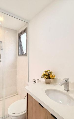 Apartamento à venda com 143m², 3 quartos e 2 vagas Apartamento à venda com 143m², 3 quartos e 2 vagasBanheiro