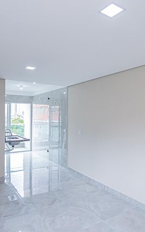 Apartamento à venda com 53m², 2 quartos e 1 vaga Apartamento à venda com 53m², 2 quartos e 1 vagaSala