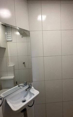 Apartamento à venda com 177m², 3 quartos e 3 vagas Apartamento à venda com 177m², 3 quartos e 3 vagasBanheiro de serviço