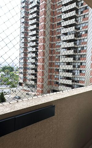 Apartamento à venda com 177m², 3 quartos e 3 vagas Apartamento à venda com 177m², 3 quartos e 3 vagasVaranda