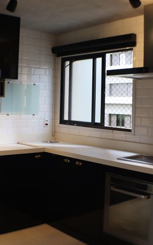 Apartamento à venda com 177m², 3 quartos e 3 vagas Apartamento à venda com 177m², 3 quartos e 3 vagasCozinha
