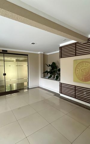 Apartamento à venda com 177m², 3 quartos e 3 vagas Apartamento à venda com 177m², 3 quartos e 3 vagasHall de entrada