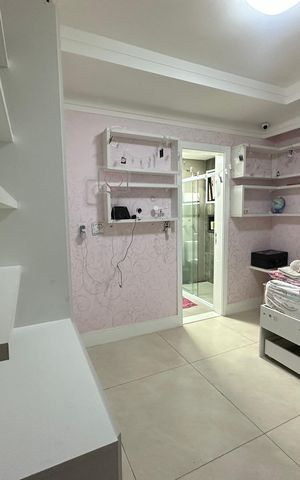 Apartamento à venda com 177m², 3 quartos e 3 vagas Apartamento à venda com 177m², 3 quartos e 3 vagasSuíte 2