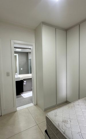 Apartamento à venda com 177m², 3 quartos e 3 vagas Apartamento à venda com 177m², 3 quartos e 3 vagasSuíte 1
