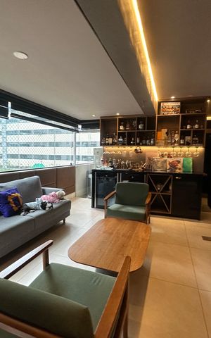 Apartamento à venda com 177m², 3 quartos e 3 vagas Apartamento à venda com 177m², 3 quartos e 3 vagasSala