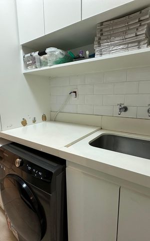 Apartamento à venda com 177m², 3 quartos e 3 vagas Apartamento à venda com 177m², 3 quartos e 3 vagasÁrea de Serviço