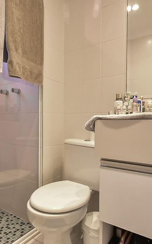 Apartamento à venda com 141m², 3 quartos e 2 vagasBanheiro da Suíte  3