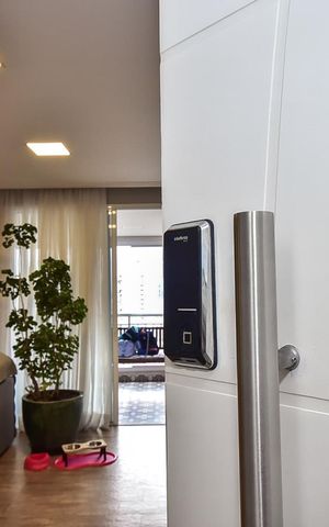 Apartamento à venda com 141m², 3 quartos e 2 vagasFechadura Eletrônica