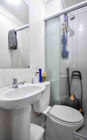 Apartamento à venda com 141m², 3 quartos e 2 vagasBanheiro de Serviço