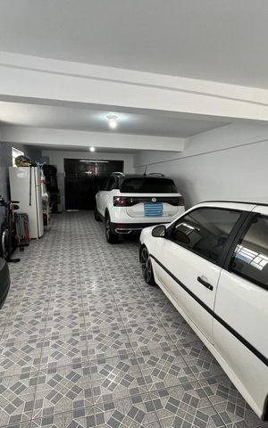 Casa à venda com 180m², 3 quartos e 3 vagas