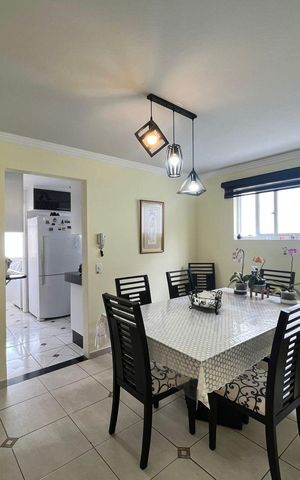 Casa à venda com 180m², 3 quartos e 3 vagas