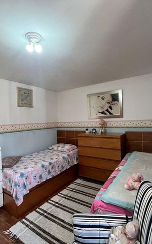 Casa à venda com 180m², 3 quartos e 3 vagas