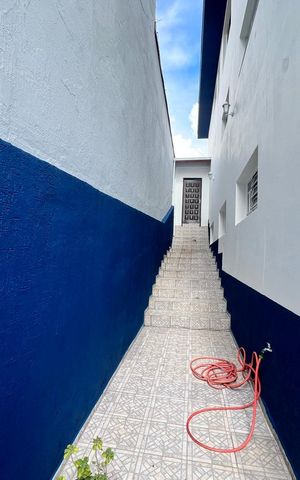 Casa à venda com 180m², 3 quartos e 3 vagas