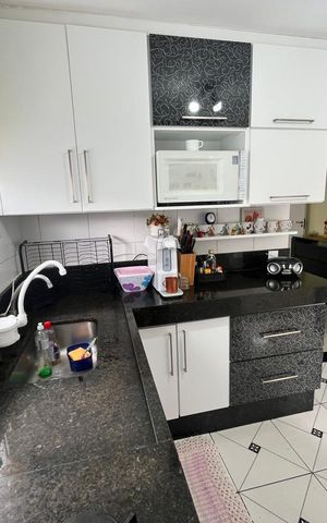 Casa à venda com 180m², 3 quartos e 3 vagas