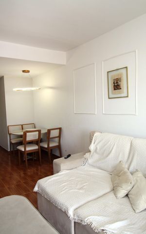 Apartamento à venda com 90m², 3 quartos e 1 vagaSala