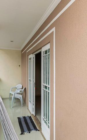Casa à venda com 410m², 4 quartos e 2 vagas Casa à venda com 410m², 4 quartos e 2 vagasVaranda da Suíte