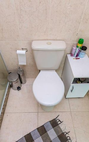 Casa à venda com 410m², 4 quartos e 2 vagas Casa à venda com 410m², 4 quartos e 2 vagasBanheiro do Terraço