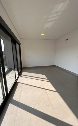 Casa de condomínio à venda com 383m², 4 quartos e 4 vagas