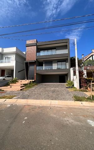 Casa de condomínio à venda com 383m², 4 quartos e 4 vagas