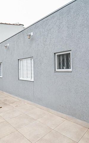 Casa para alugar com 222m², 3 quartos e 3 vagas Casa para alugar com 222m², 3 quartos e 3 vagasQuintal