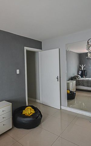 Casa para alugar com 222m², 3 quartos e 3 vagas Casa para alugar com 222m², 3 quartos e 3 vagasQuarto 1