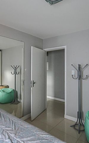 Casa para alugar com 222m², 3 quartos e 3 vagas Casa para alugar com 222m², 3 quartos e 3 vagasQuarto 2