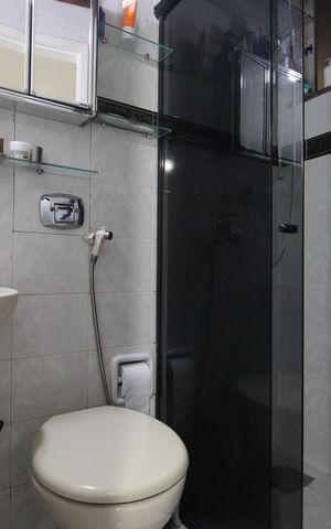 Casa de condomínio à venda com 517m², 4 quartos e 4 vagasBanheiro da suíte