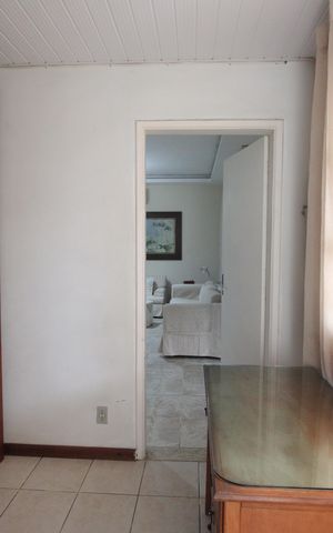 Casa de condomínio à venda com 517m², 4 quartos e 4 vagasEscritório