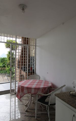 Casa de condomínio à venda com 517m², 4 quartos e 4 vagasCozinha - Varanda