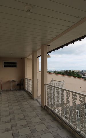 Casa de condomínio à venda com 517m², 4 quartos e 4 vagasVaranda do segundo andar