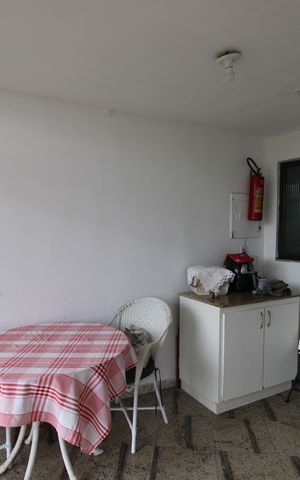 Casa de condomínio à venda com 517m², 4 quartos e 4 vagasCozinha - Varanda
