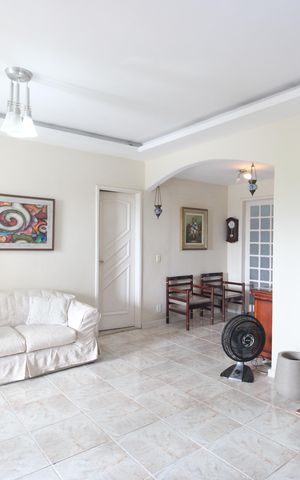 Casa de condomínio à venda com 517m², 4 quartos e 4 vagasSala