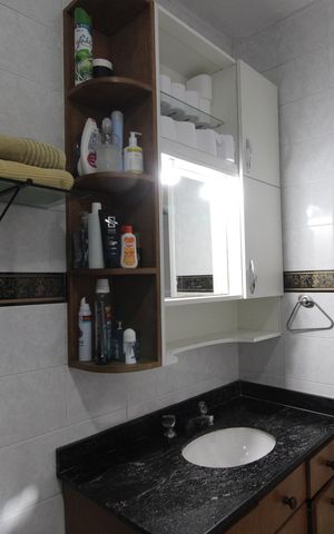 Casa de condomínio à venda com 517m², 4 quartos e 4 vagasBanheiro social