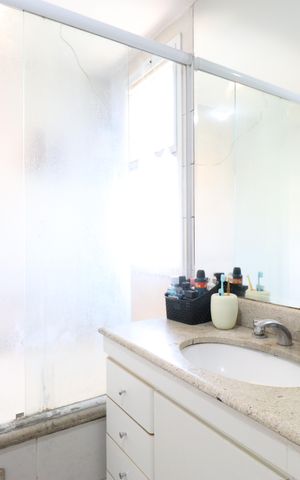 Apartamento à venda com 168m², 4 quartos e 3 vagasBanheiro da Suíte 3