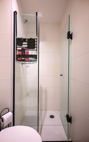 Apartamento à venda com 33m², 2 quartos e sem vagaBanheiro
