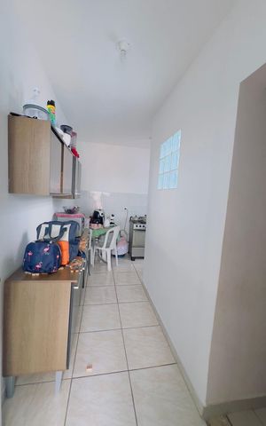 Casa à venda com 240m², 4 quartos e 6 vagas Casa à venda com 240m², 4 quartos e 6 vagasCozinha 2