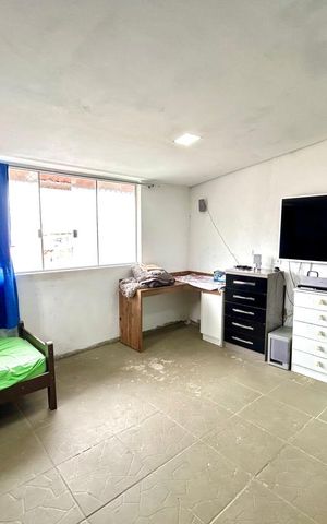 Casa à venda com 240m², 4 quartos e 6 vagas Casa à venda com 240m², 4 quartos e 6 vagasQuarto 2